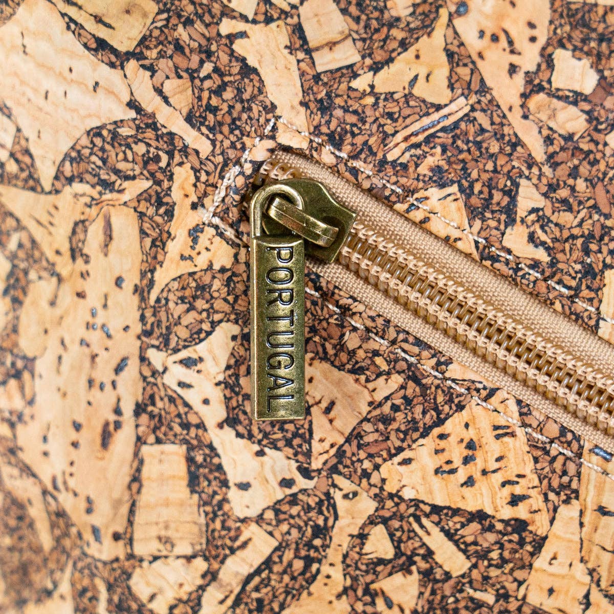 Zephira – Natur | Handtasche aus Kork für Damen – Bild 4